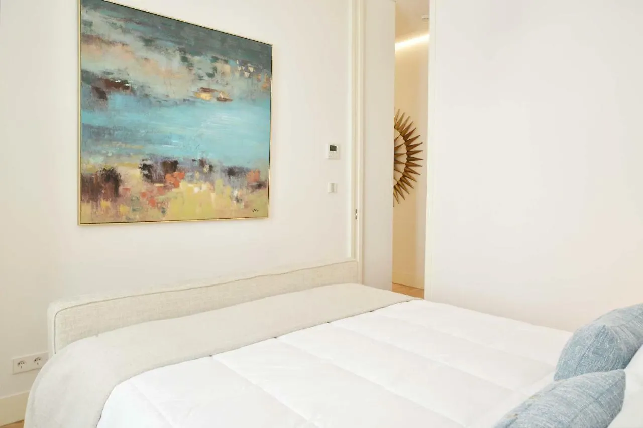 Trendy Chic - Checkinhome Lisbona Appartamento